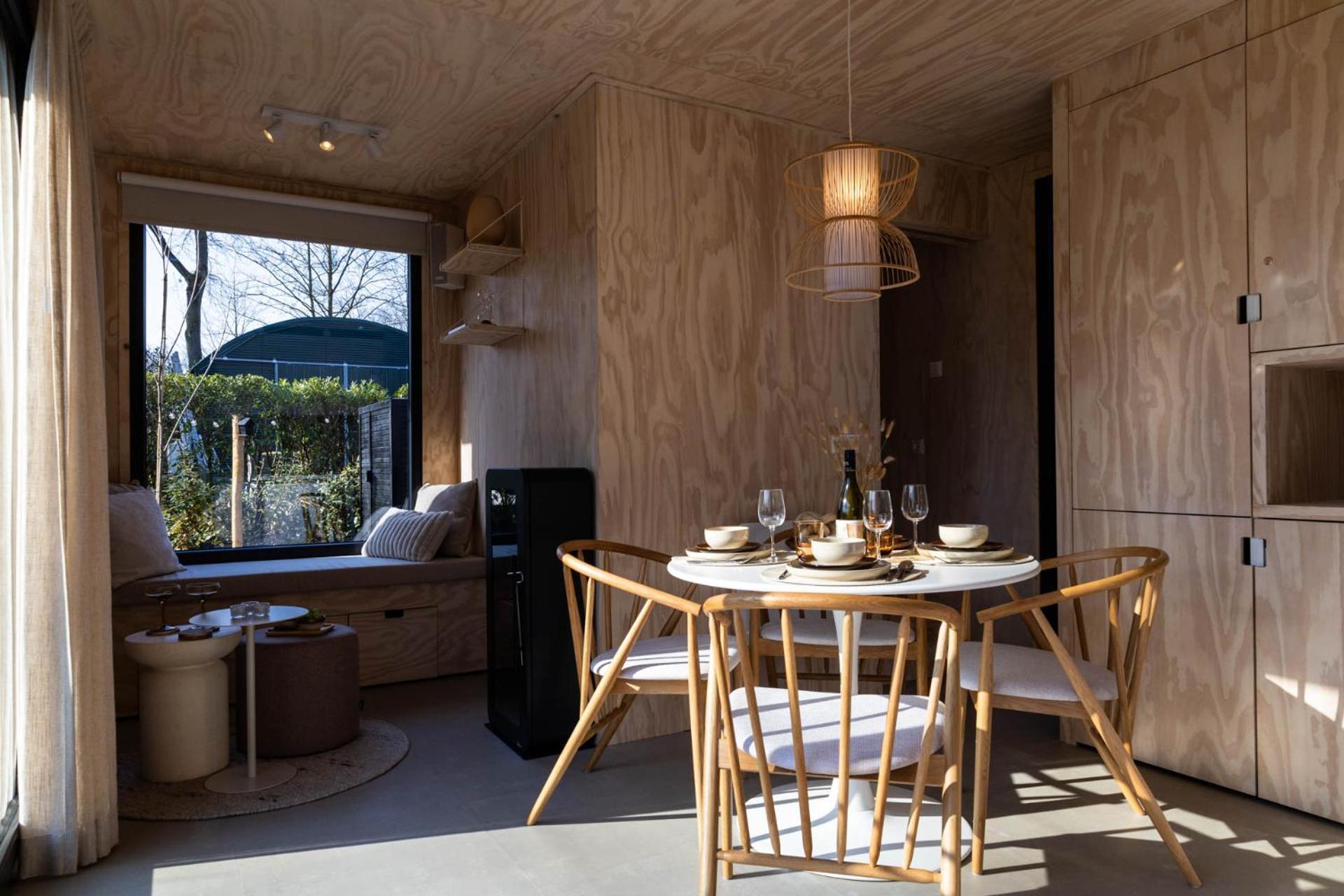 Knus Gezinsverblijf In Cosi Tiny House Op De Veluwe Epe Exterior foto