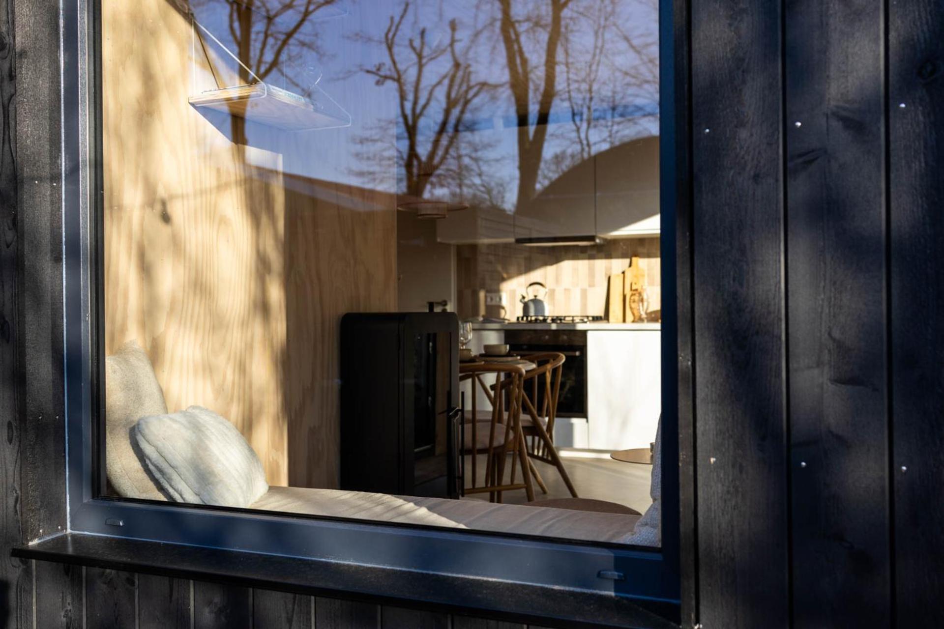 Knus Gezinsverblijf In Cosi Tiny House Op De Veluwe Epe Exterior foto